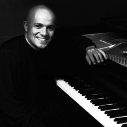 Anthony Molinaro